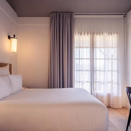 Indarra מלון ארבון