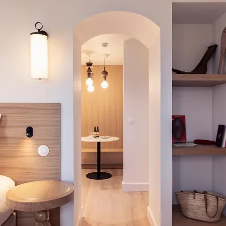 Hotel Laminak, The Originals Relais Arbonne
