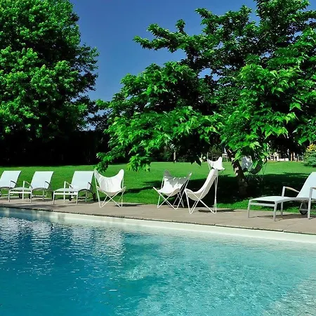 Hotel Laminak, The Originals Relais