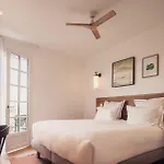 Laminak, The Originals Relais