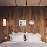 Hotel Laminak, The Originals Relais