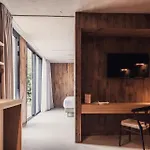 Laminak, The Originals Relais Hotel