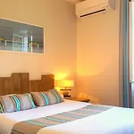 Laminak, The Originals Relais