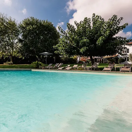 Indarra Hotel 4*